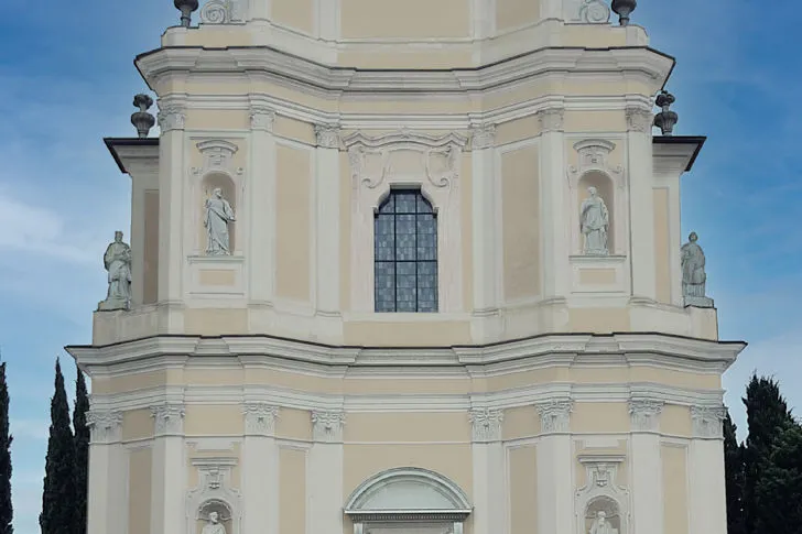 simulazione facciata della chiesa di San Michele Arcangelo 